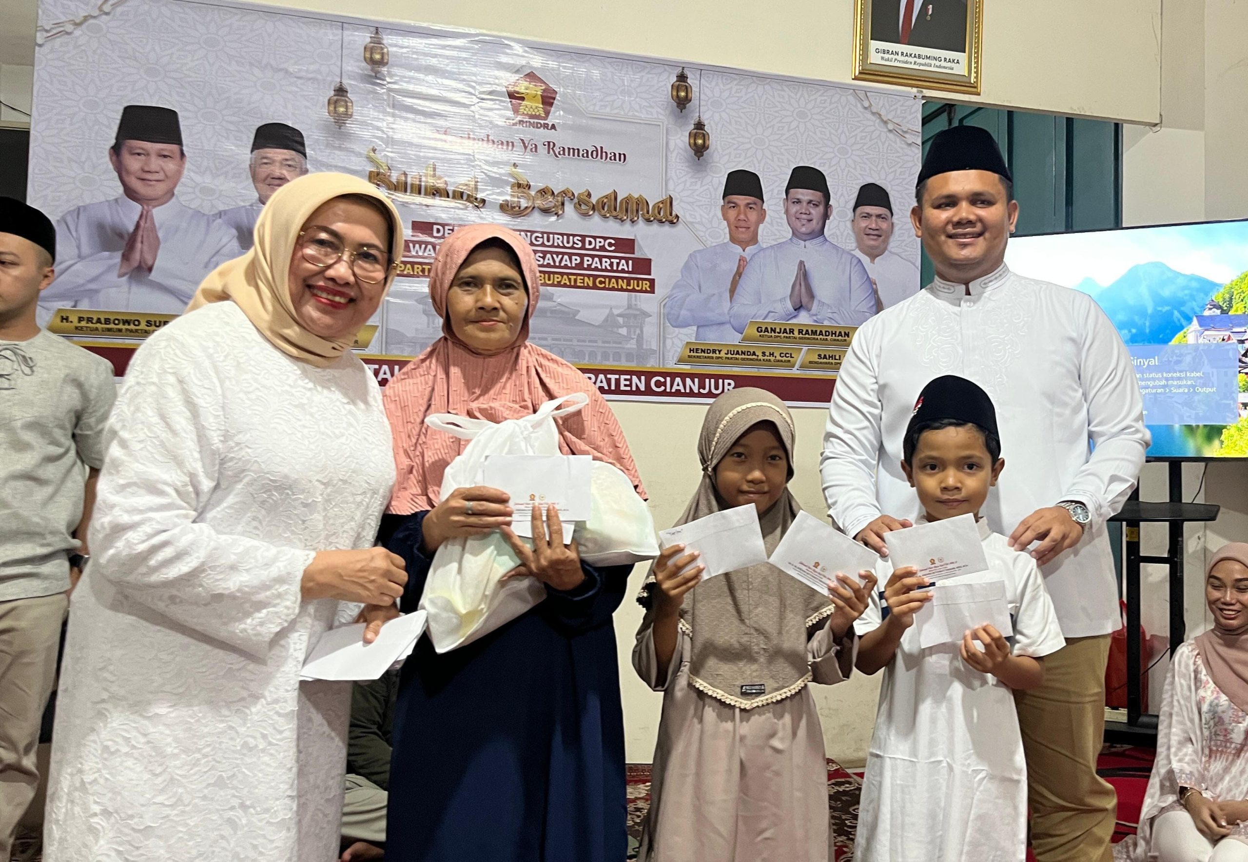 Bakti Sosial Ramadhan: Gerindra Cianjur Gelar Santunan dan Bukber