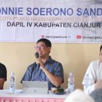 Warga Cieundeur Curhat ke Kang Onnie, Infrastruktur hingga Honor Dikeluhkan