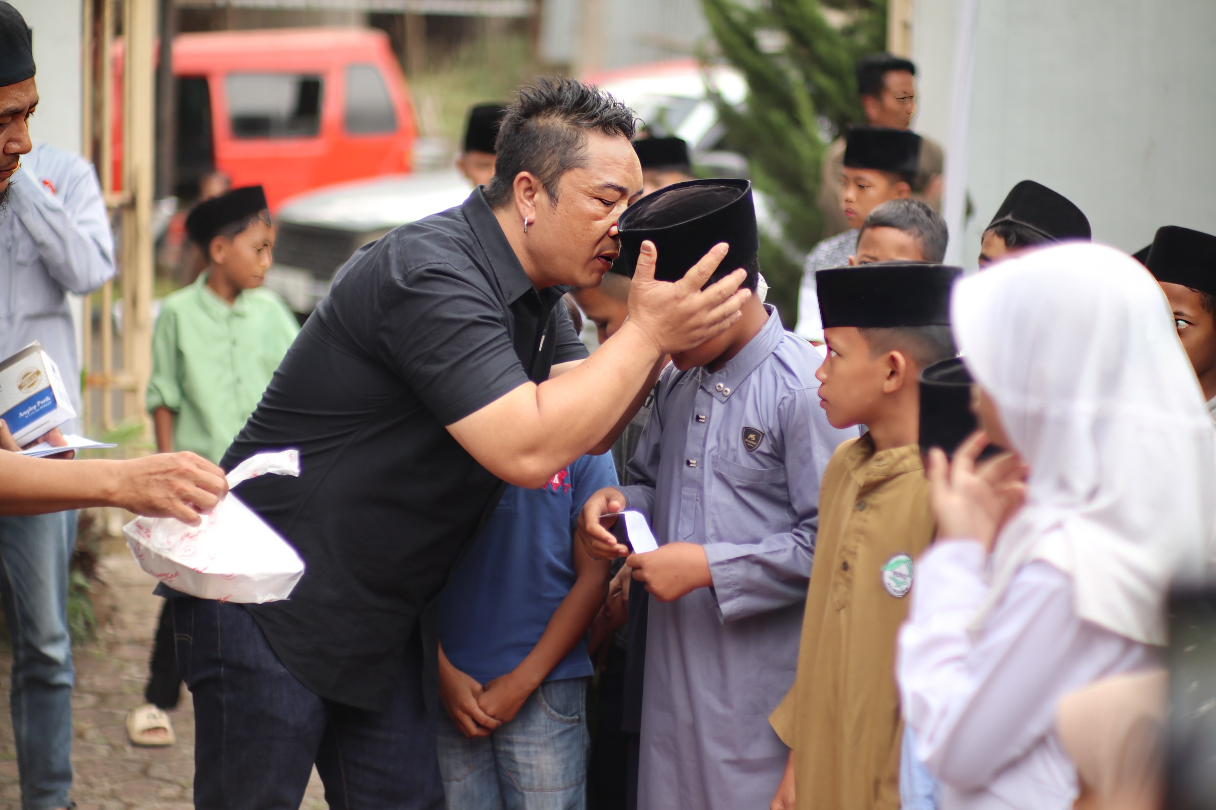 Komunitas Bagong Mogok Rayakan Maulid Nabi dengan Santuni Anak Yatim Dan Dhuafa