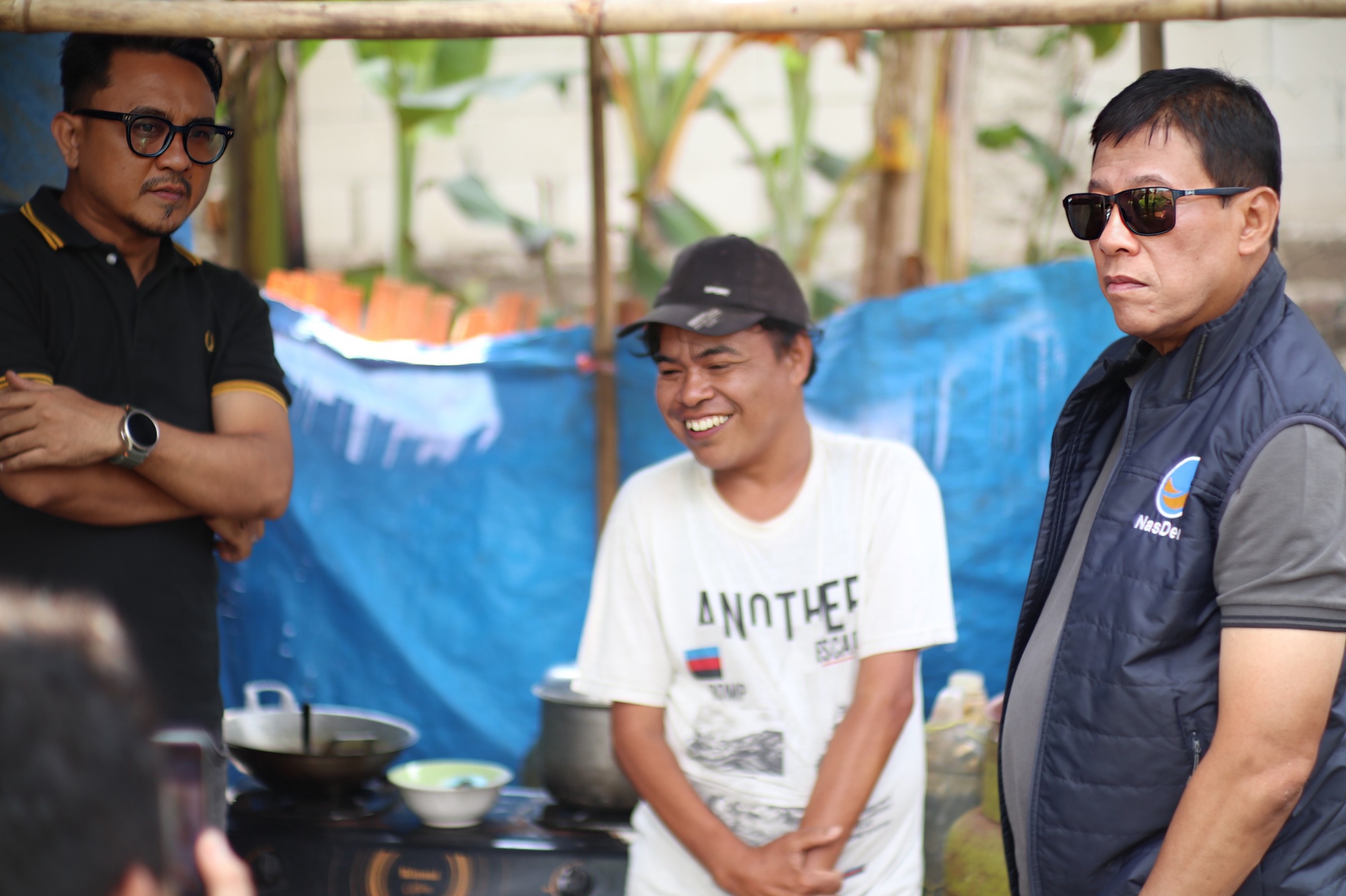 Berbulan-bulan Tinggal di Tenda, Warga Cugenang Disambangi Anggota DPRD Jabar