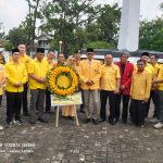 HUT ke-61, Golkar Cianjur Tabur Bunga di Makam Pahlawan dan Tasyakur