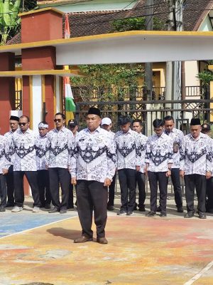 Peringatan HUT ke-80 PGRI, Bupati Cianjur Dorong Profesionalitas Menghadapi Tantangan Baru
