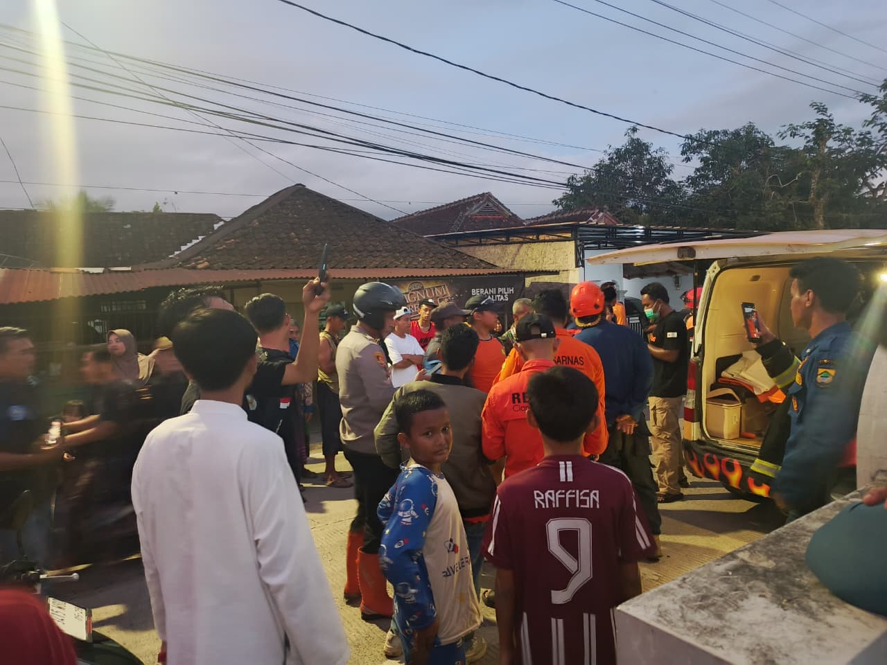 Bocah 10 Tahun Terseret Sungai di Cianjur Ditemukan Tewas 24 Kilometer dari Lokasi Hanyut