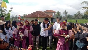 HUT ke-2 Desa Sukamanah, Bupati Cianjur Resmikan Peletakan Batu Pertama Koperasi Desa