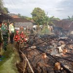 Diduga Korsleting, Dua Rumah Warga di Cianjur Selatan Ludes Terbakar