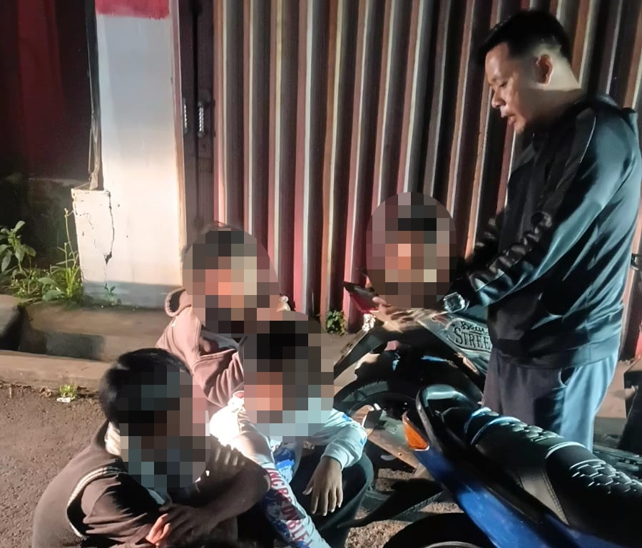 Polsek Karangtengah Sikat Miras dan Cegah Perang Sarung Saat Ramadan, Patroli Gabungan Digencarkan