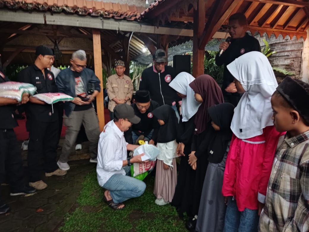 Bagong Mogok Tutup Rangkaian Aksi Ramadan dengan Santunan Ratusan Anak Yatim