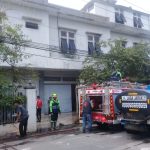 Bangunan Dekat Indogrosir di Cianjur Terbakar, Akses Terkunci Sempat Hambat Pemadaman