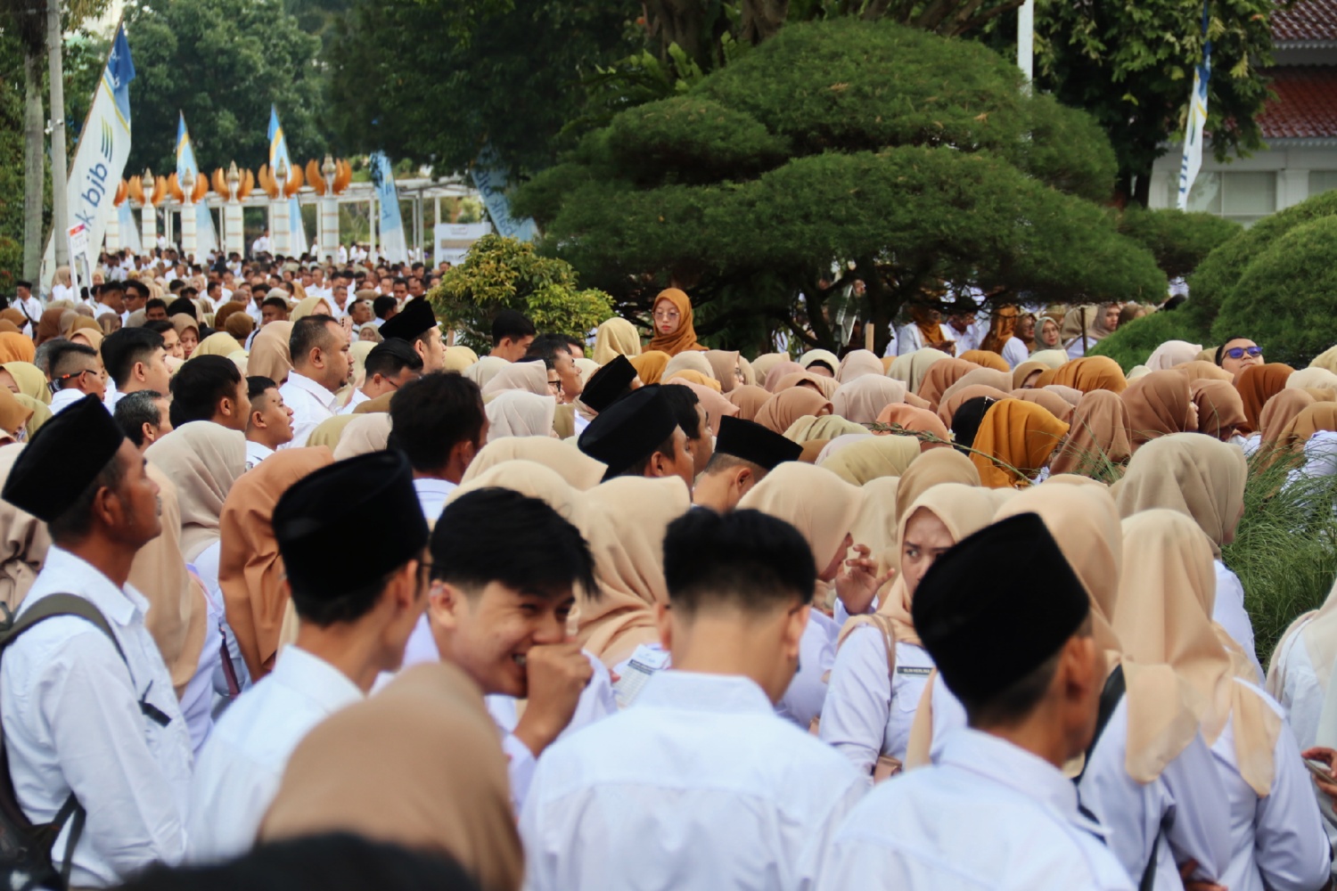 THR PPPK Paruh Waktu di Cianjur Belum Cair, Guru Datangi Disdikpora Pertanyakan Kepastian