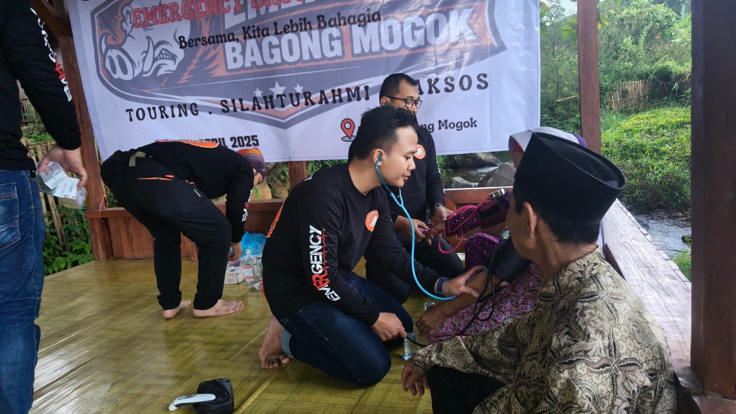 Touring ke Cianjur Selatan, BM Emergency Gelar Cek Kesehatan Gratis hingga Door to Door