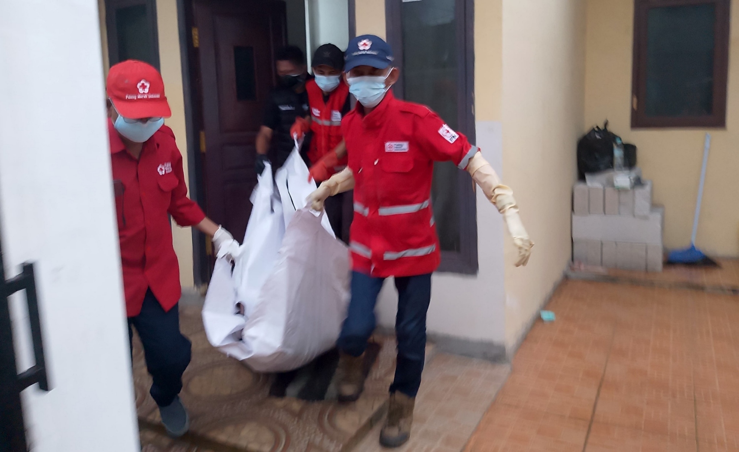 Sepekan Tak Berkabar, Lansia di Karangtengah Ditemukan Tewas Diduga Sakit di Rumahnya