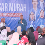 Bang Jovan Bersama DPC Demokrat Cianjur Gelar Pasar Murah Sekaligus Serap Aspirasi Warga Batulawang