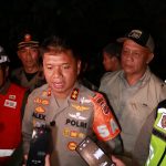 Banjir Bandang Terjang Desa Jamali Cianjur, Polres dan PMI Turunkan Nakes dan Salurkan Bantuan Logistik