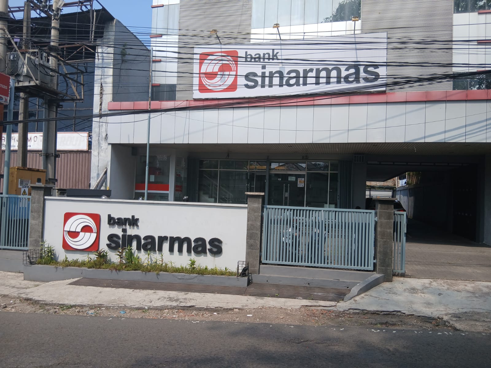 Merasa Dijebak, Nasabah Sinarmas Multifinance Soroti Perubahan Pelunasan Alphard dan Biaya Batal Tarik