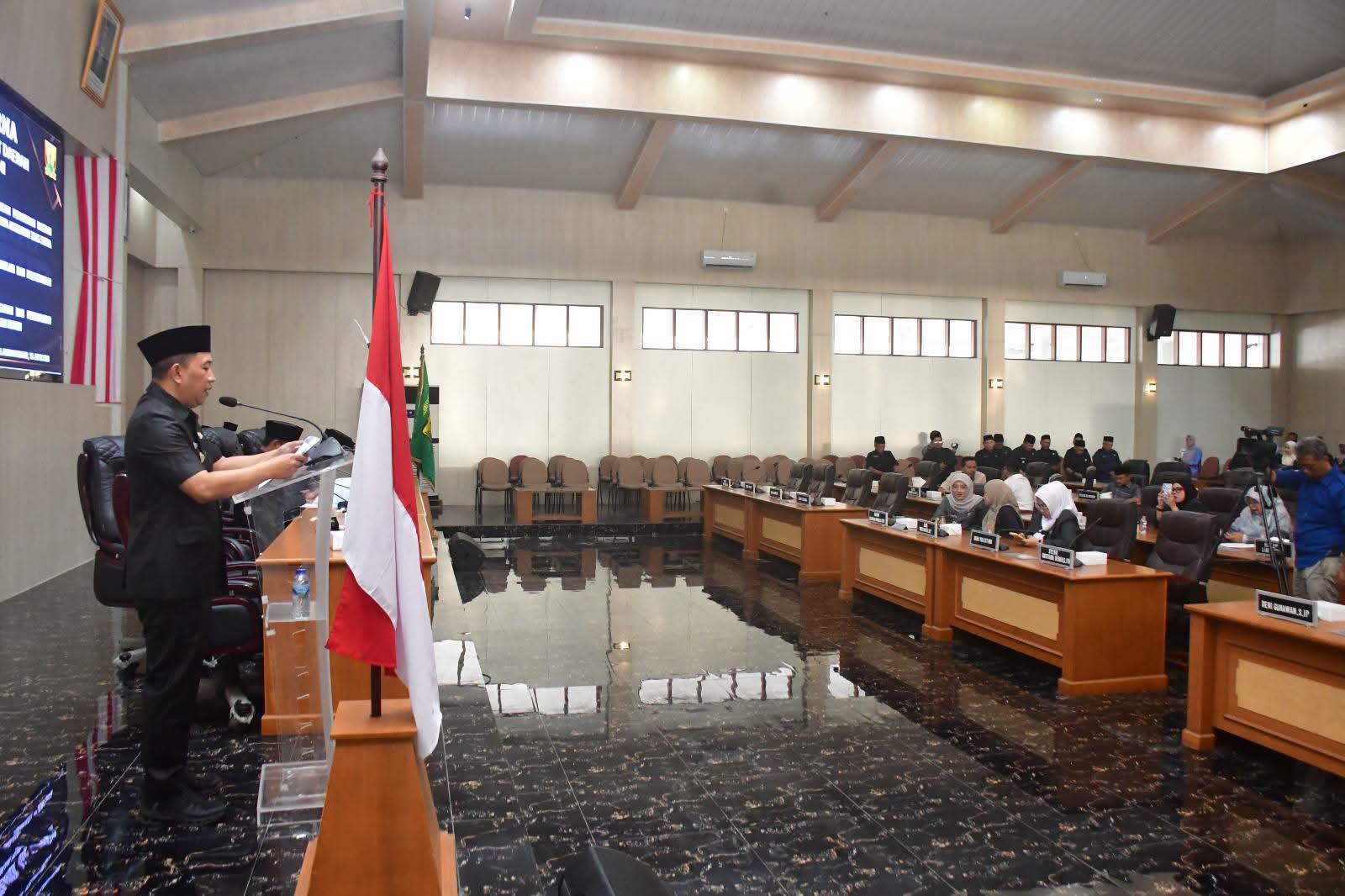 Pemkab Sukabumi Sampaikan Raperda Pertanggungjawaban APBD 2025, Raih WTP Ke-12 Berturut-turut