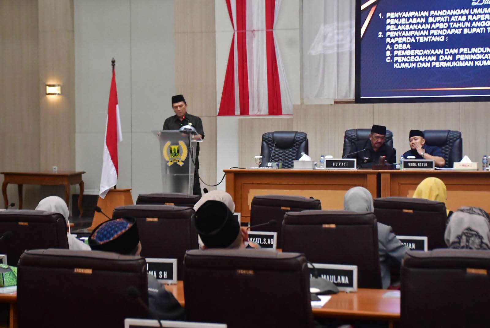Bupati Sukabumi Dukung Tiga Raperda Strategis dalam Rapat Paripurna DPRD