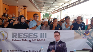 Reses III DPRD Jabar, Kang Onnie Serap Aspirasi Warga Cipicung soal MCK, UHC, dan Jalan