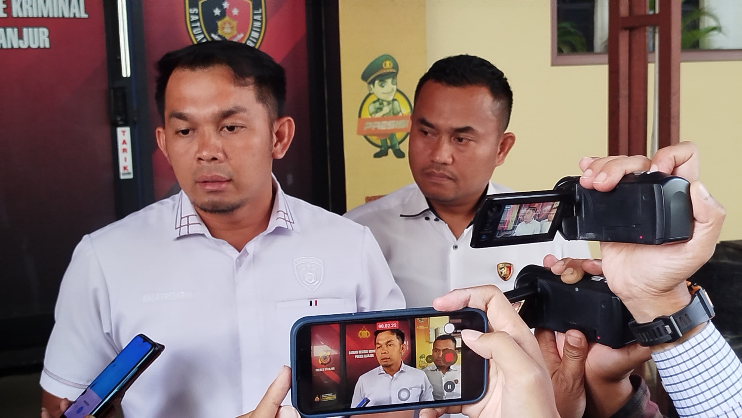Ibu Kandung Izinkan Ayah Tiri Setubuhi Anak Perempuanya, Kini Keduanya Ditahan Polres Cianjur