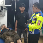 Satlantas Polres Cianjur Evakuasi Pasien Darurat di Tengah Kemacetan Jalur Puncak