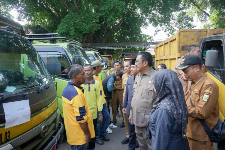 Bupati Sukabumi Minta Pasukan Kuning Prioritaskan Angkut Sampah di Jalan Protokol dan Permukiman