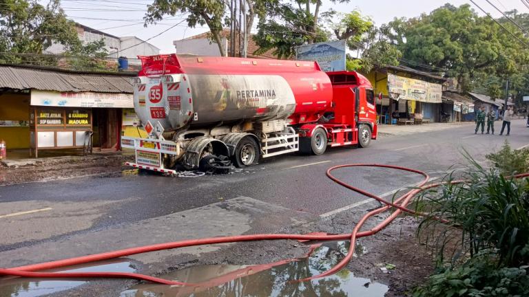 Truk BBM Terbakar di Warungkondang, Pertamina Klaim Sudah Lewati Pemeriksaan Sebelum Berangkat