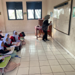 Puluhan Siswa SD di Cianjur Masih Belajar Tanpa Meja dan Kursi, Disdikpora Evaluasi Penggunaan Dana BOS
