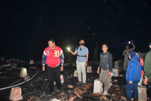 Bupati Sukabumi Instruksikan Penanganan Darurat Pascakebakaran Kampung Adat Ciptamulya