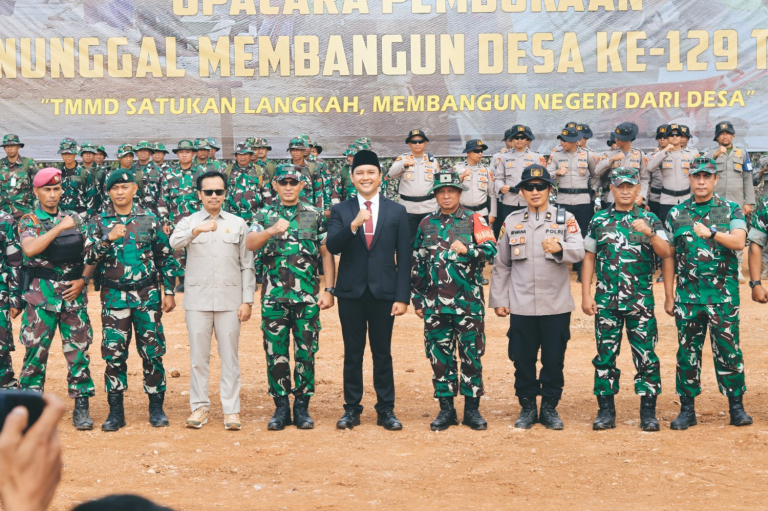 TMMD ke-129 Resmi Dibuka, Desa Mekarmukti Jadi Lokasi Prioritas Pembangunan