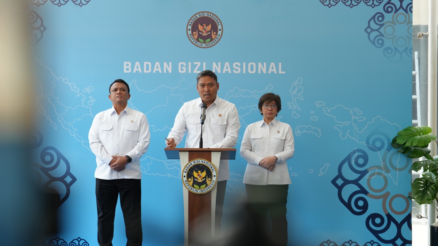 BGN Larang SPPG Gunakan Minyakita, LPG 3 Kg, dan Beras SPHP untuk Program MBG