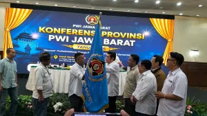 Tantan Resmi Pimpin PWI Jabar, Usung Digitalisasi dan Target 1.000 Sertifikasi Wartawan