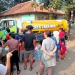 Polres Cianjur dan Bagong Mogok Salurkan Air Bersih untuk Ratusan Warga Terdampak Kekeringan di Cilaku