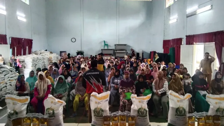 Banpang Beras 30 Kg Mulai Disalurkan Bulog Cianjur, 5.645 KK Tak Lagi Jadi Penerima