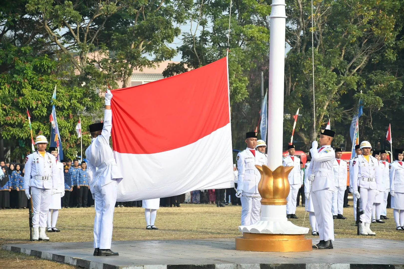 Di Tengah Efisiensi anggaran, Bupati Janjikan 25 Juta Ke Paskibraka