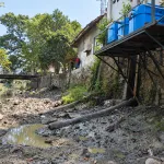 Sembilan Bulan Beroperasi, Limbah SPPG Mekargalih 4 Diduga Cemari Sungai Cibogo Ciranjang