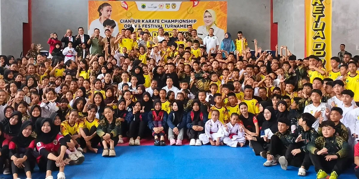 Cianjur Karate Championship Piala Ketua DPRD Dibuka, Metty: Kalah Menang Itu Biasa