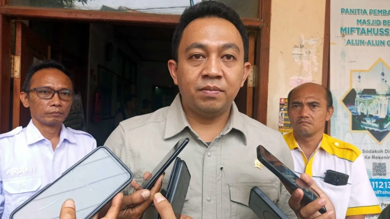Isfhan Taupik Munggaran Dorong Percepatan Penanganan Bencana di 17 Kecamatan Cianjur