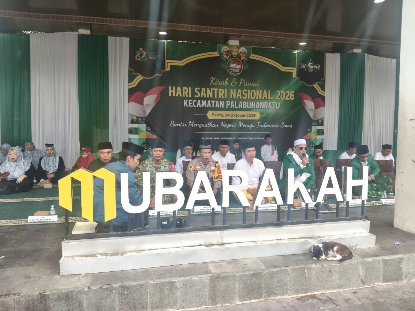 Ribuan Warga Padati Puncak HSN Palabuhanratu, Lima Tiket Umrah Gratis Dibagikan