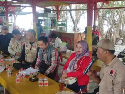 BAGUNA PDI Perjuangan Sukabumi Konsolidasi Kesiapsiagaan Bencana di Pantai Cempakaratu