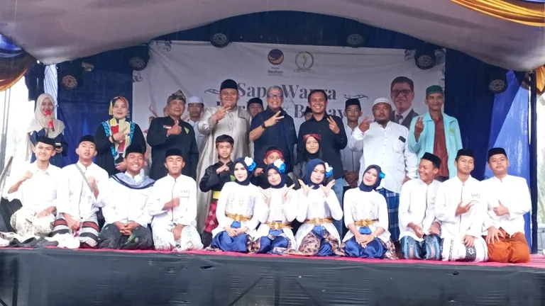 Hujan Deras Tak Surutkan Sapa Warga Berbasis Budaya H. Onnie Soerono Sandi di Karangtengah
