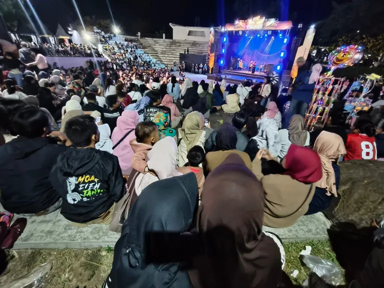 Warga Cianjur Padati Event Napak Jagat Pasundan, Bupati Apresiasi Pelestarian Tiga Pilar Budaya