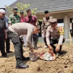 Pesantren Mobile Hadir di Cisolok, Brigadir Akka Bantu Anak Terkendala Biaya